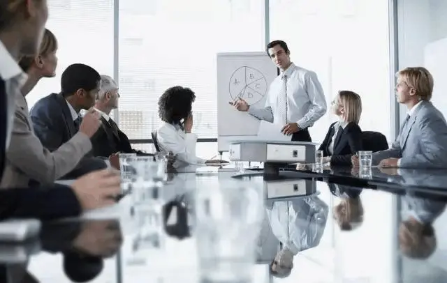 海歸求職,回國求職,招聘海歸碩士,留學生求職,留學生工作資訊,求職資訊,筆試準備,面試技巧,行業研究,企業分析,崗位透視